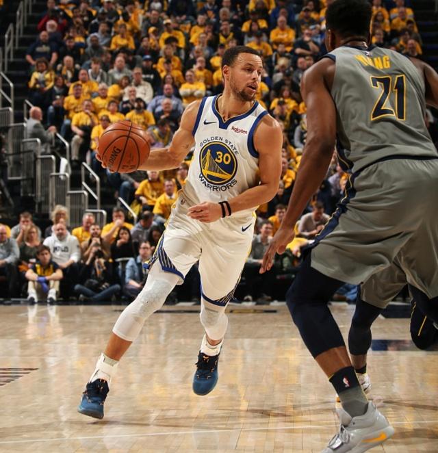 孔蒂：卡拉巴赫是这赛季的欧冠黑马；卢卡库还没做好复出准备（孔蒂称卡拉巴赫为本季欧冠黑马，卢卡库复出尚未就绪）