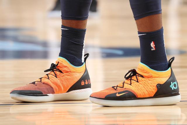 生涯进球破400：姆巴佩vs乌克兰个人集锦（姆巴佩对乌克兰个人集锦：生涯进球突破400球）